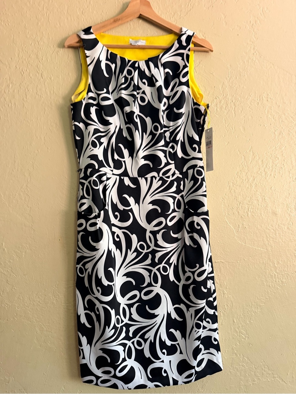 London Times Black & White Scroll-Print Midi Dress with Yellow Accents